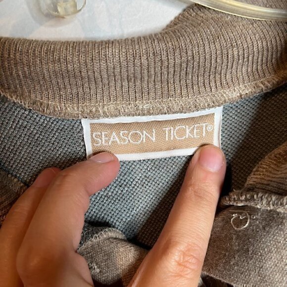 Vintage floral collared pullover - Picture 3 of 5